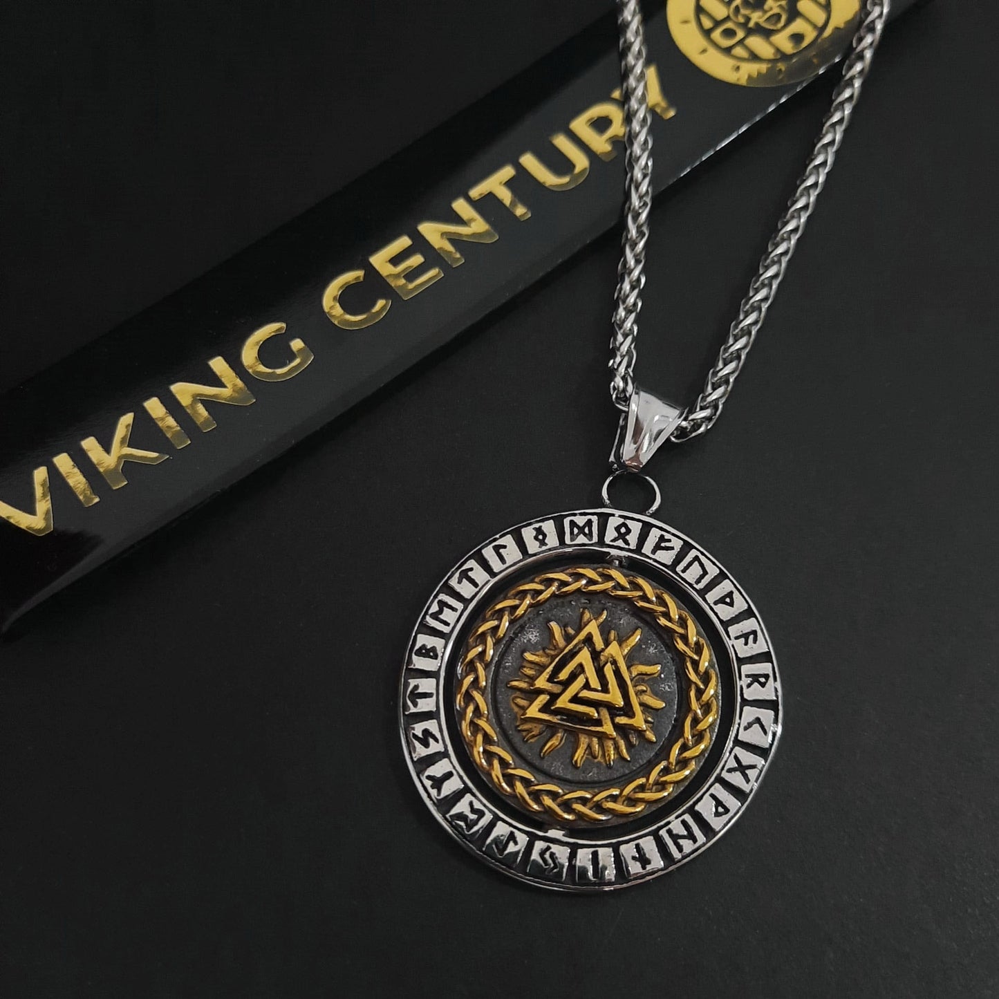 Colier Valknut Triad cu Pandantiv Rotativ