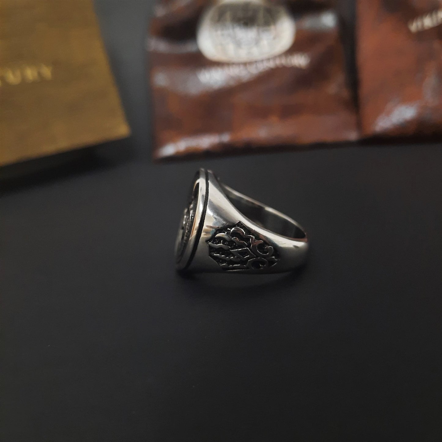 Inelul Lupului Viking