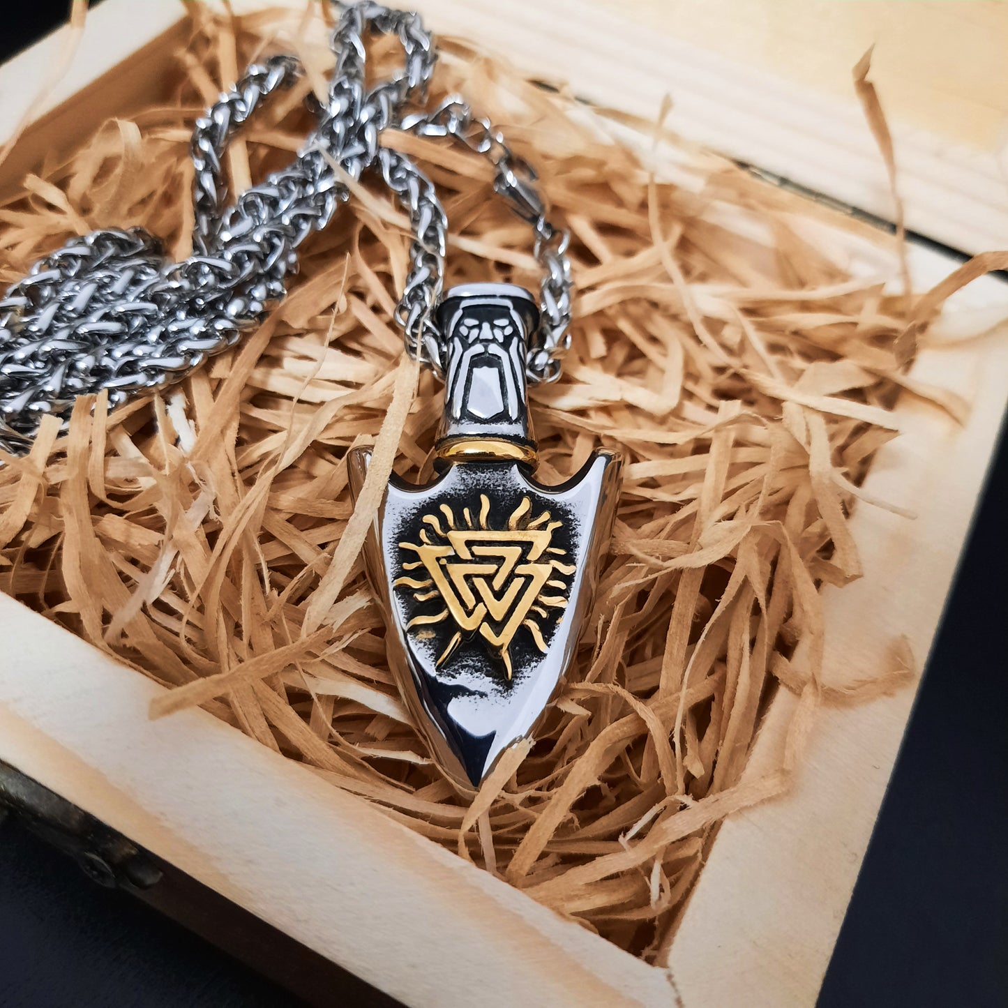 Colierul Odin's Arrow | Viking Century Romania