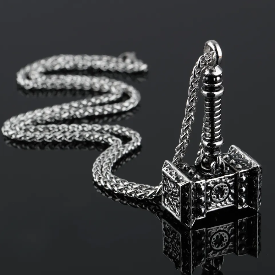 Colierul cu ciocanul lui Thor | Viking Century