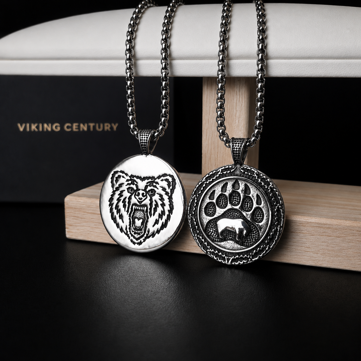 Colier Bearmark - Simbolul Forței Viking Century
