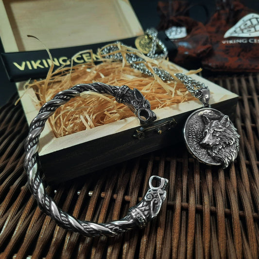 Set 2 piese Lupul Sacru - Brățară și  Colier